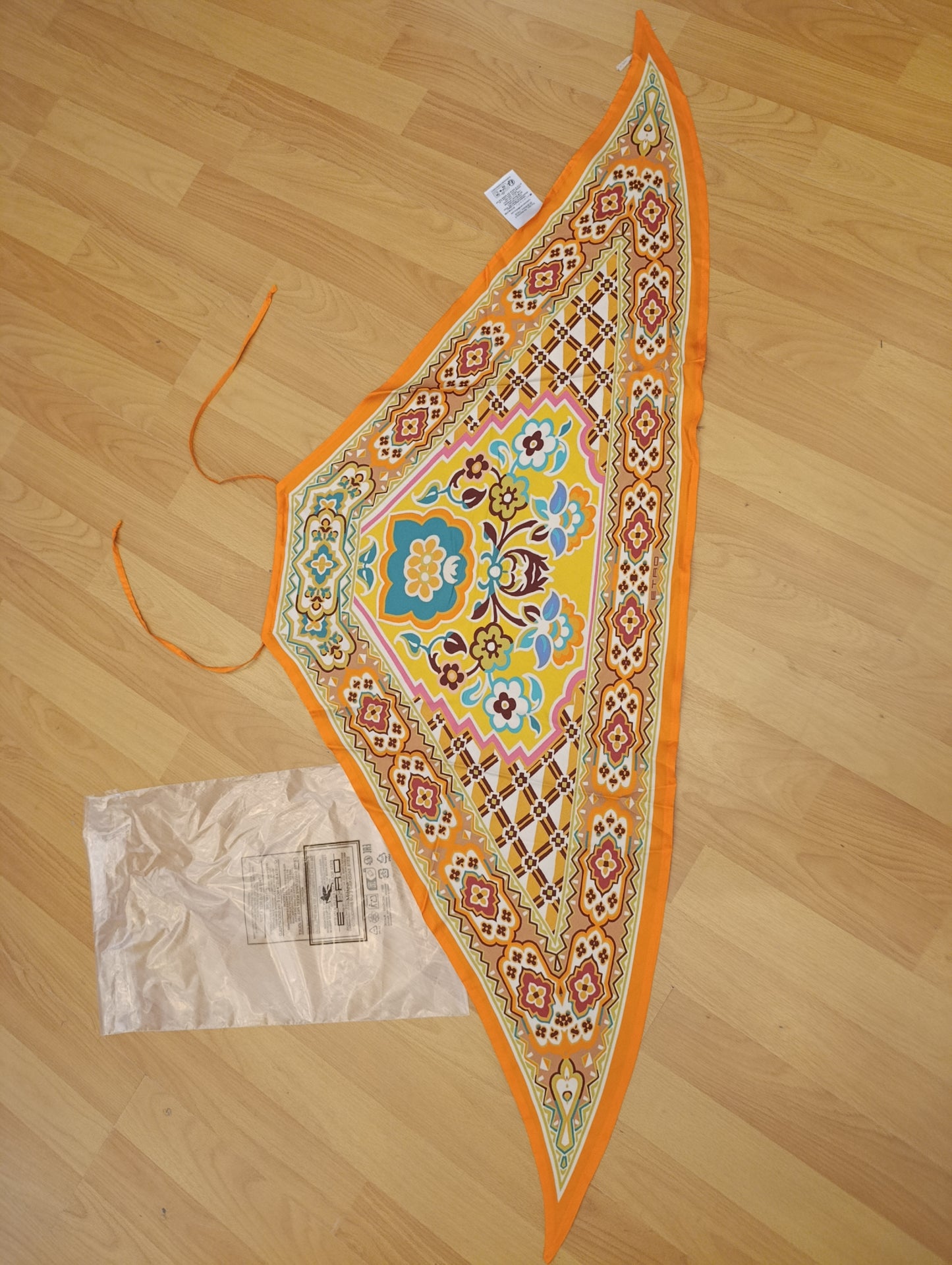 Etro top in seta nuovo arancione tg u