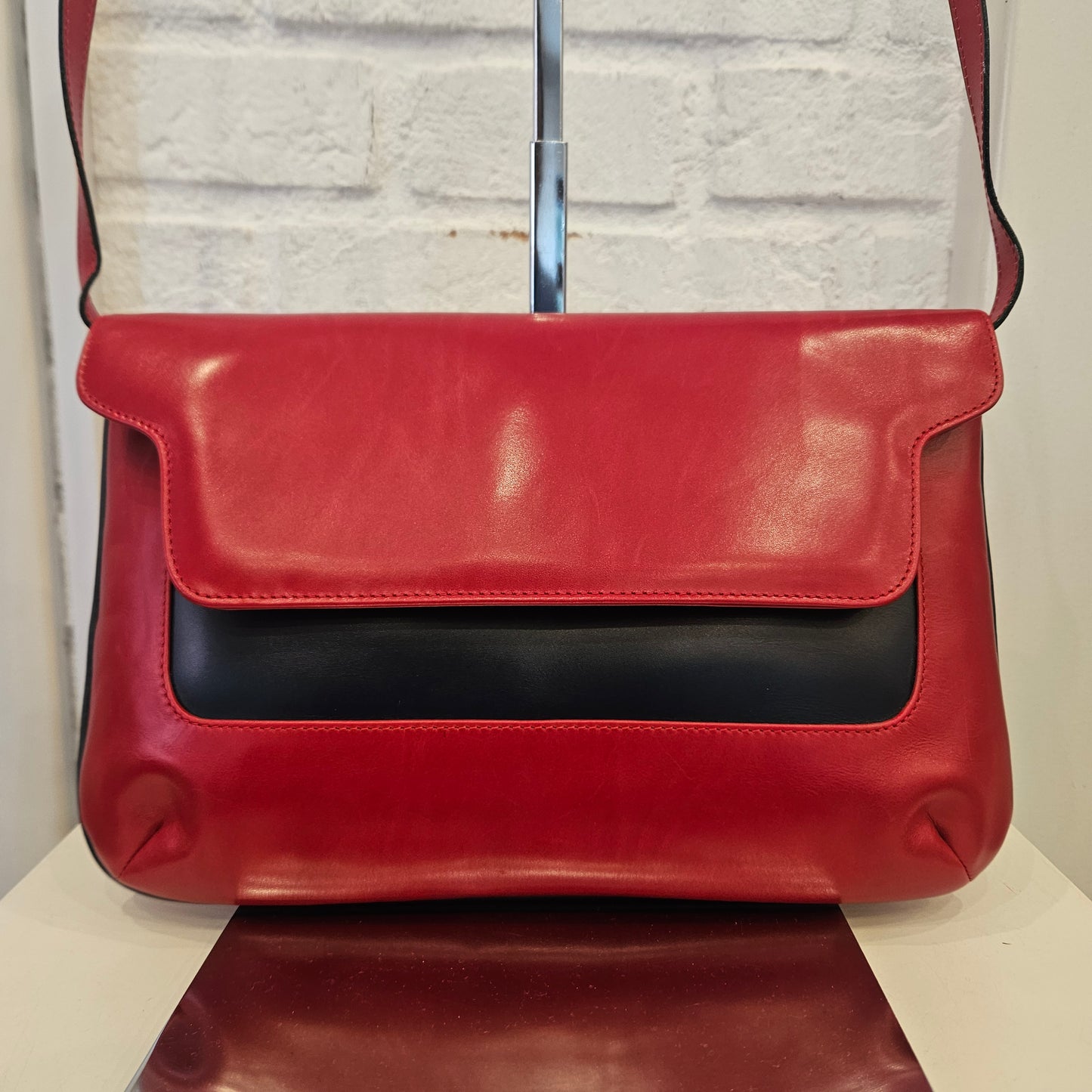 Tracollina Ferragamo vintage