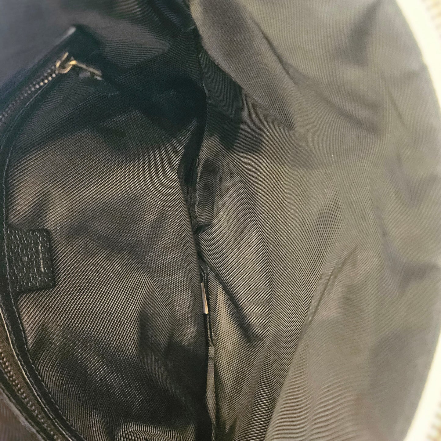 Borsa Gucci borchiata