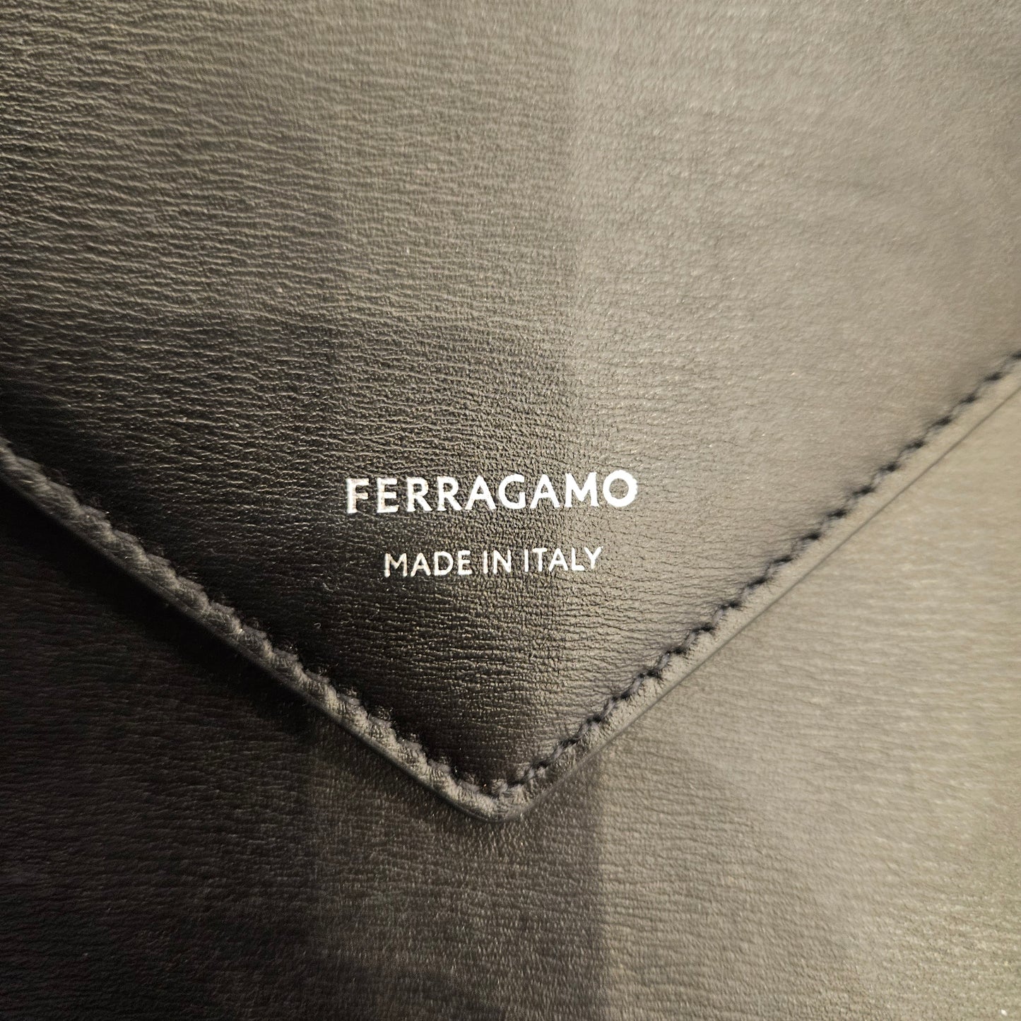 Clutch da polso Ferragamo