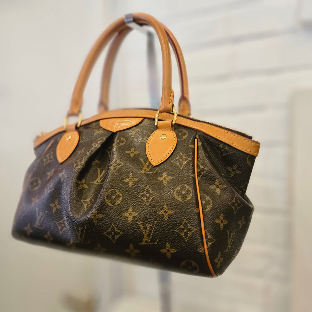 Tivoli Louis Vuitton