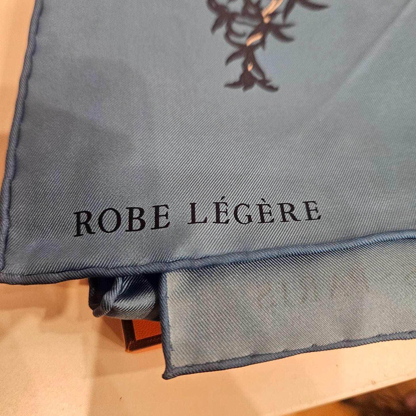 Foulard Hermès Robe Legère