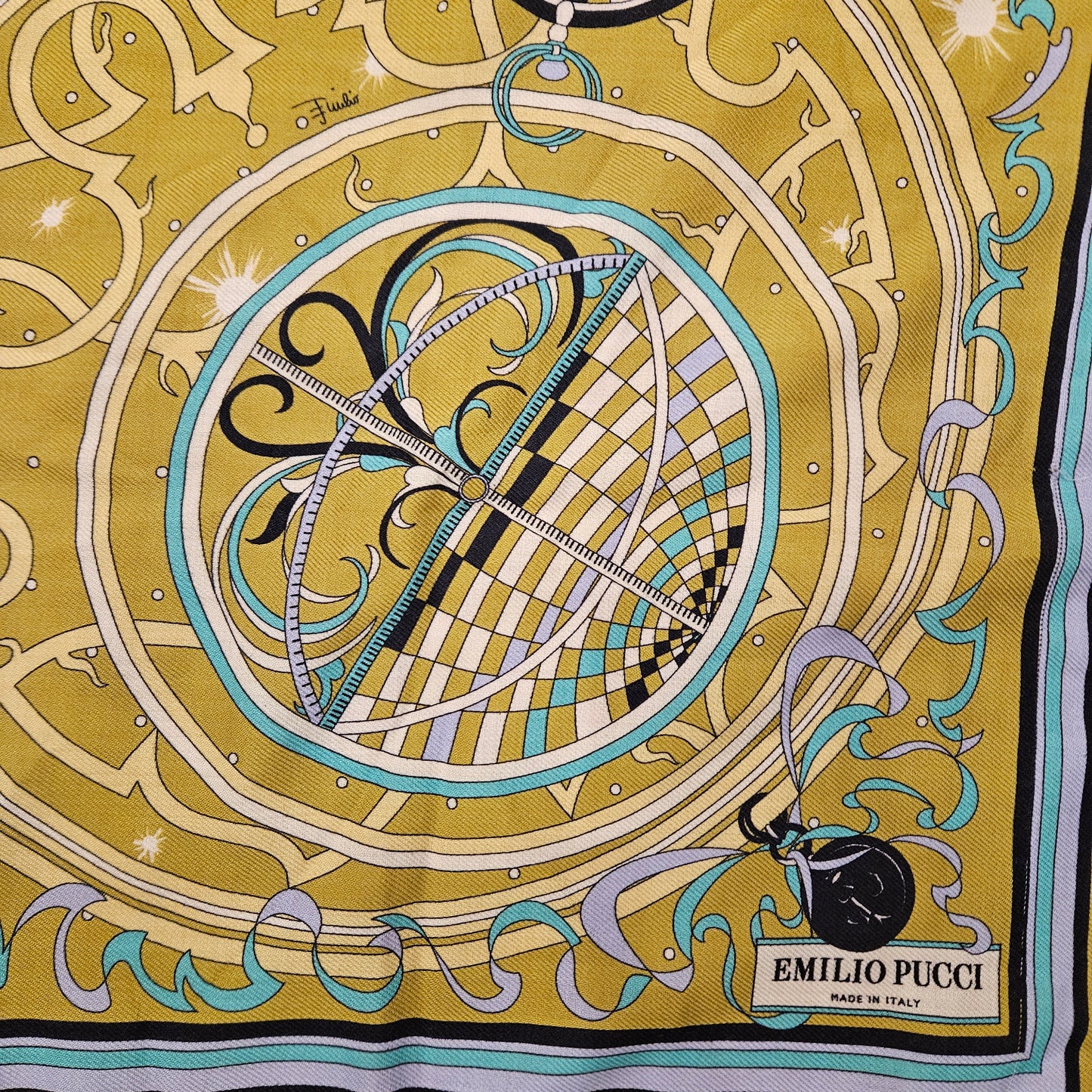 Foulard Emilio Pucci