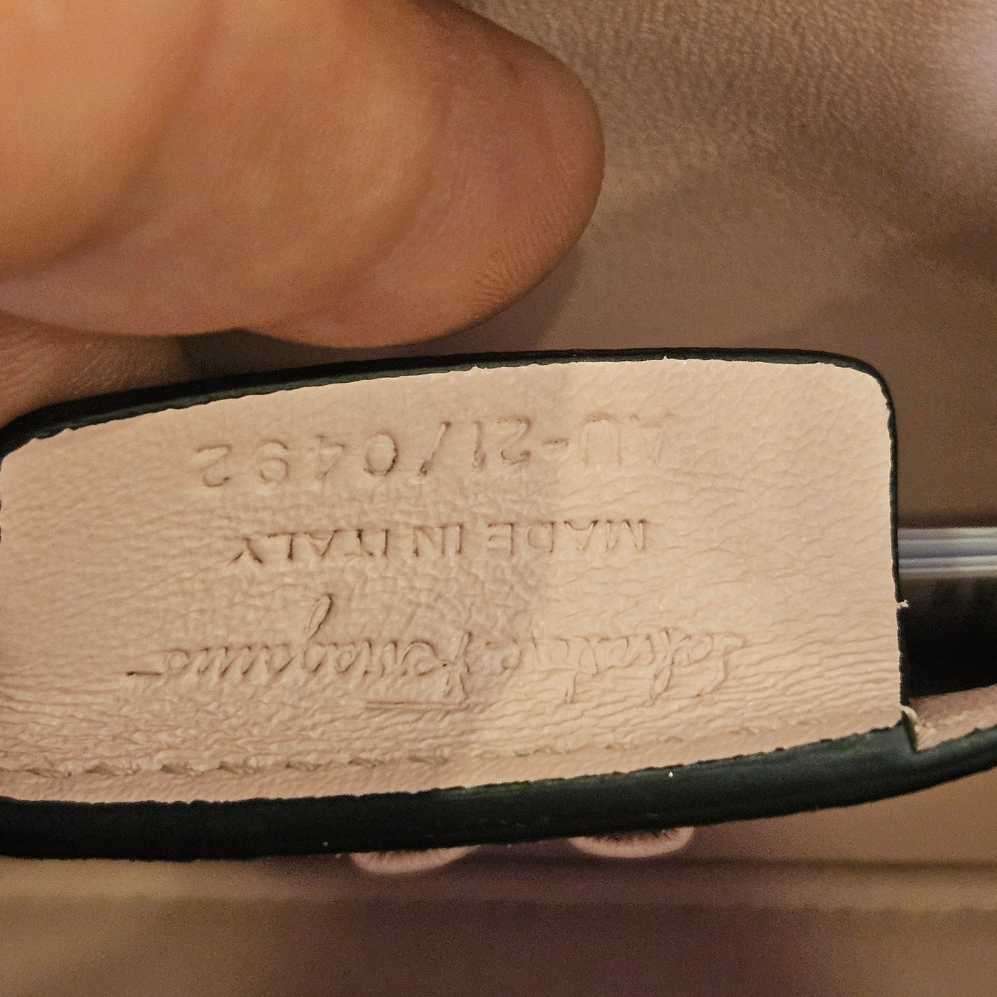 Vara Tote Ferragamo pari al nuovo