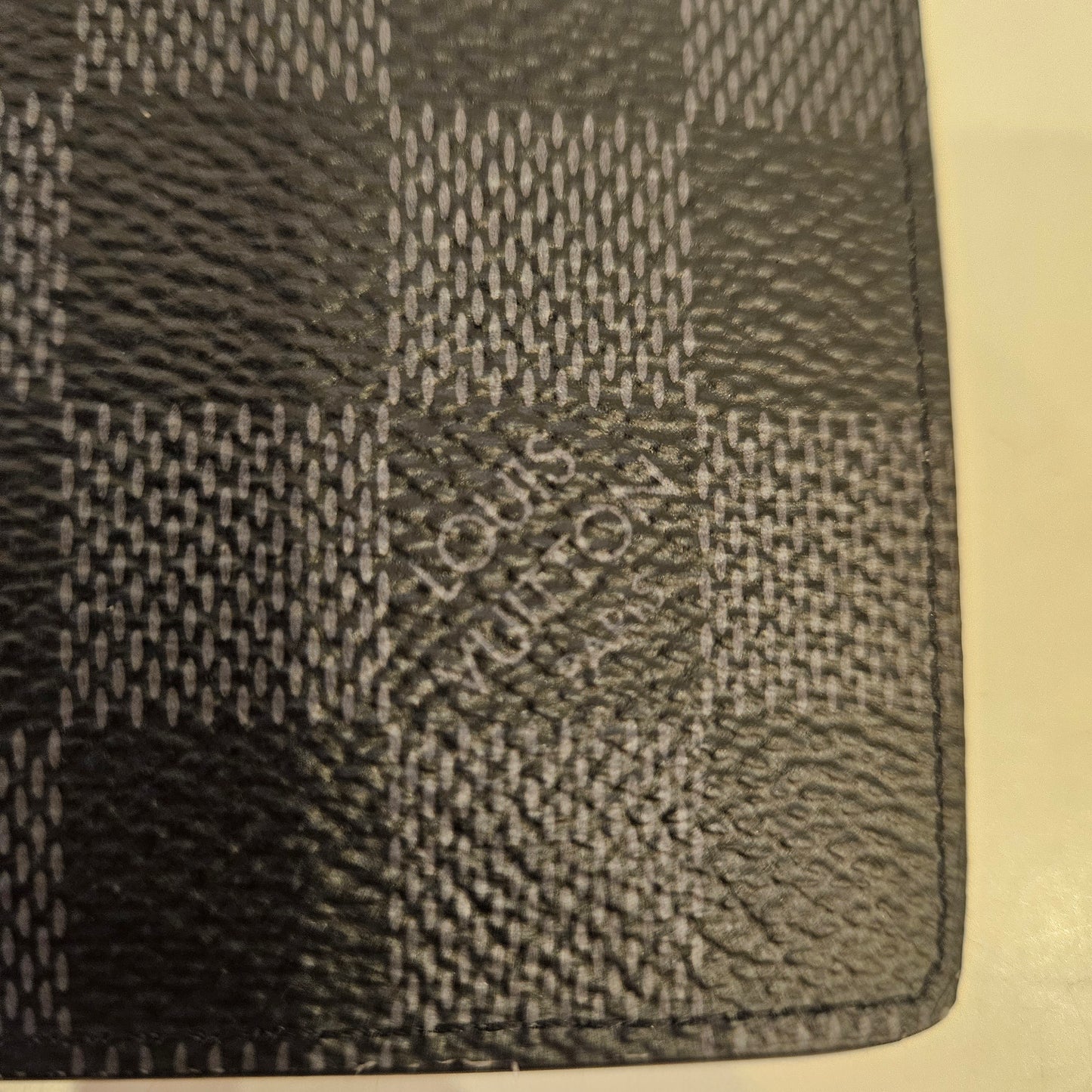 Portafoglio Louis Vuitton damier nuovo