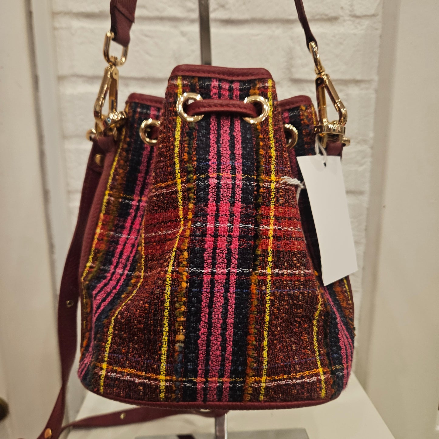 Secchiello Marks & Angels