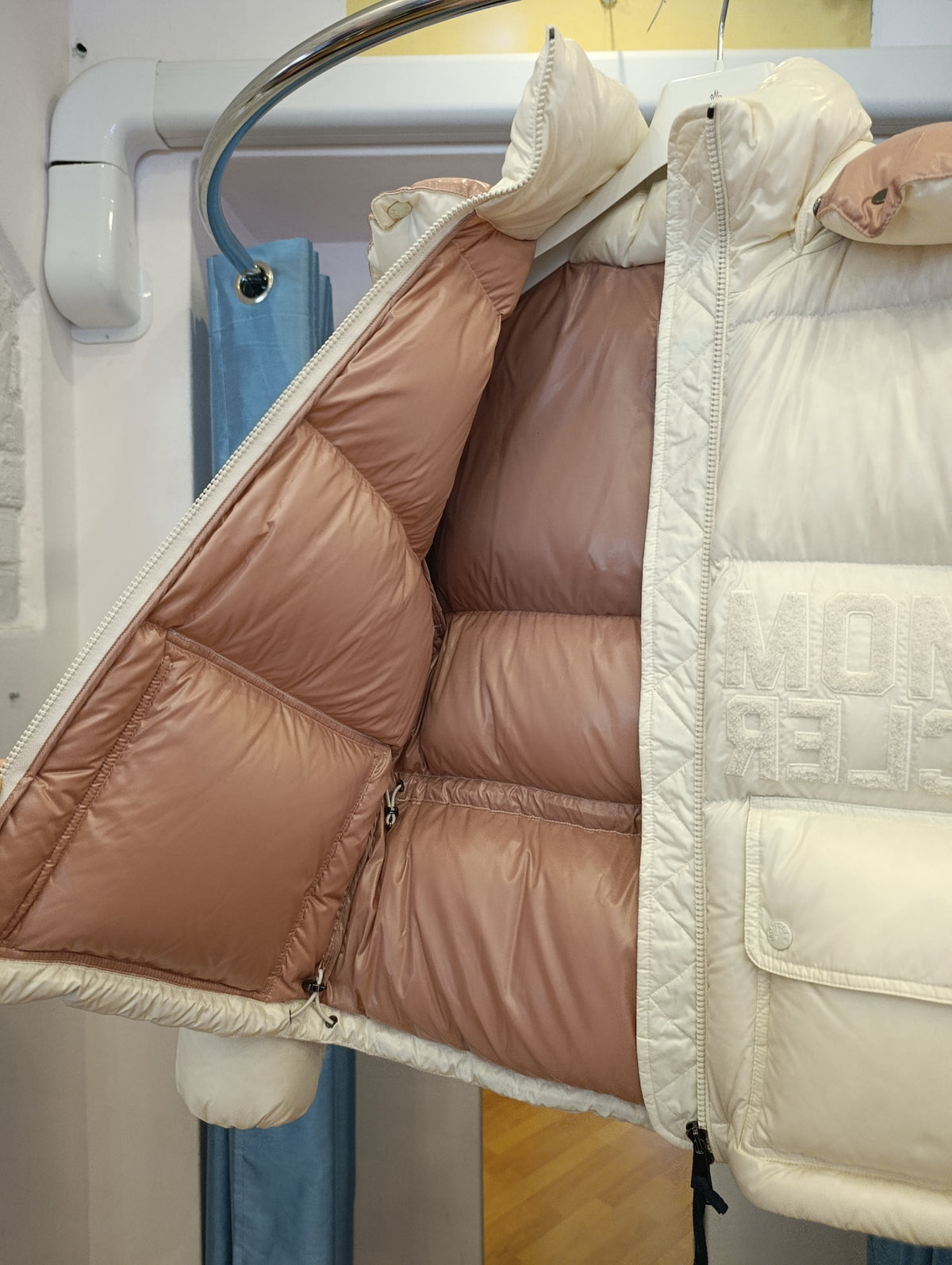 Piumino Moncler nuovo tg 40
