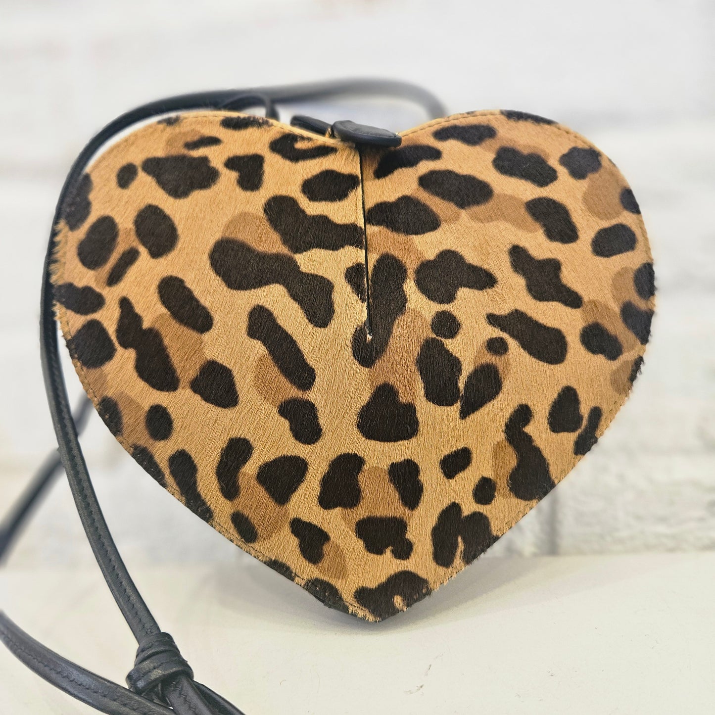 Le Coeur Alaïa in cavallino