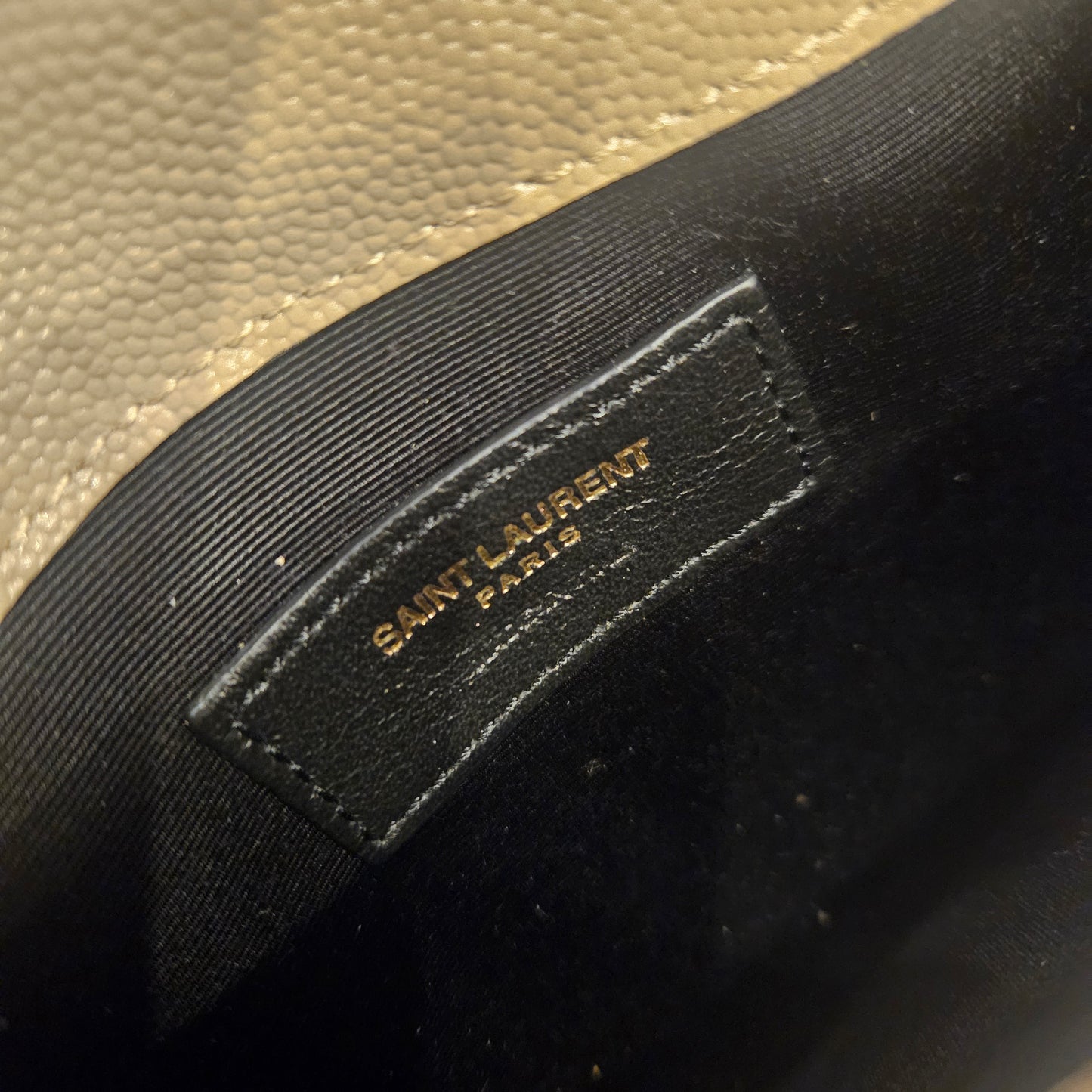 Pochette Saint Laurent