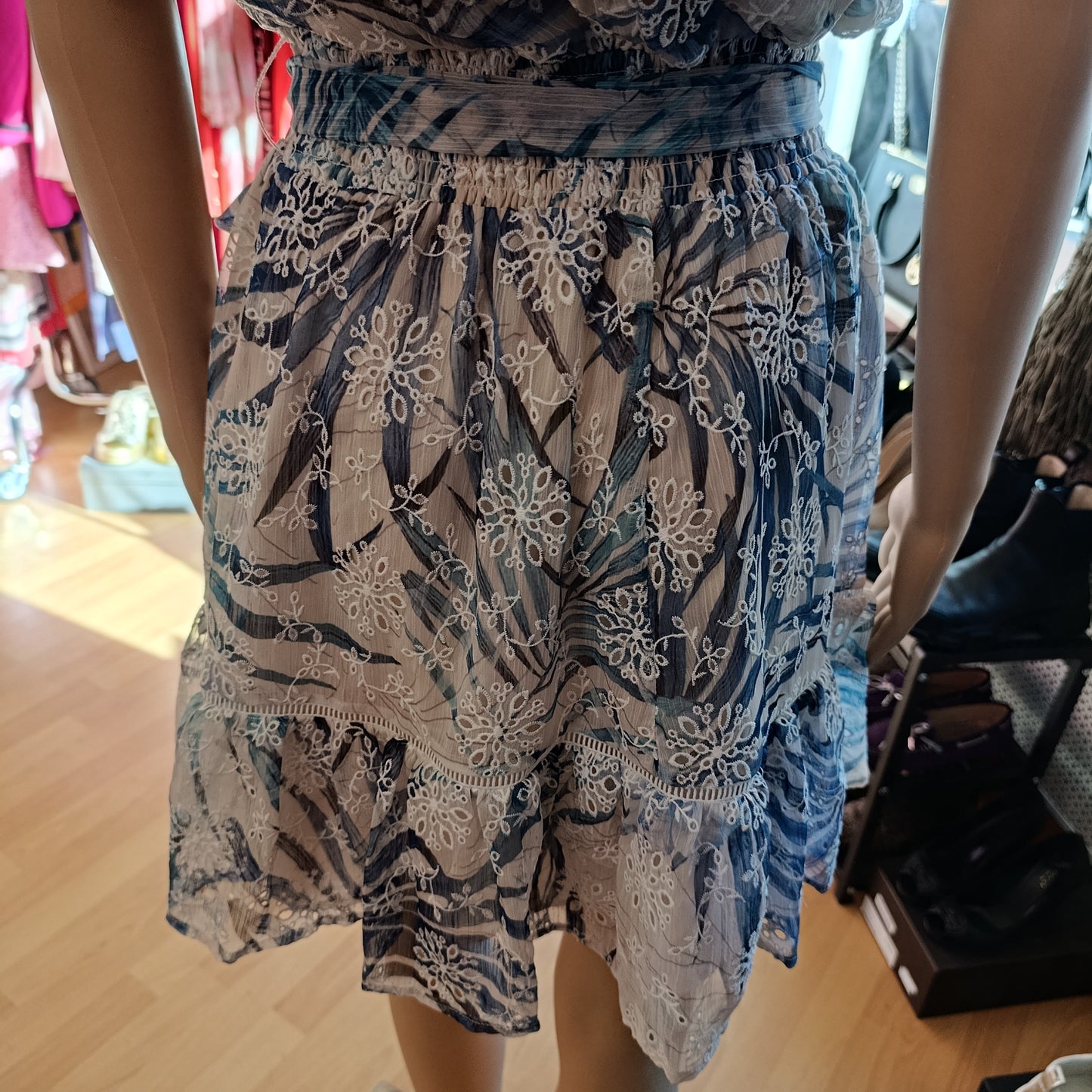 Abito Guess tg S nuovo con cartellino