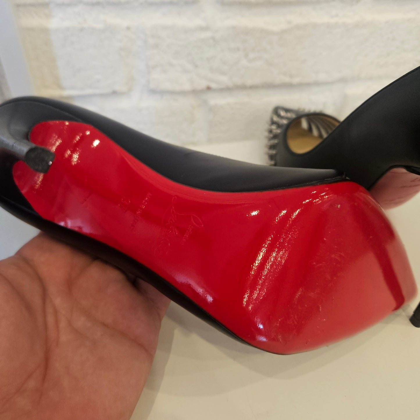 Louboutin n 37