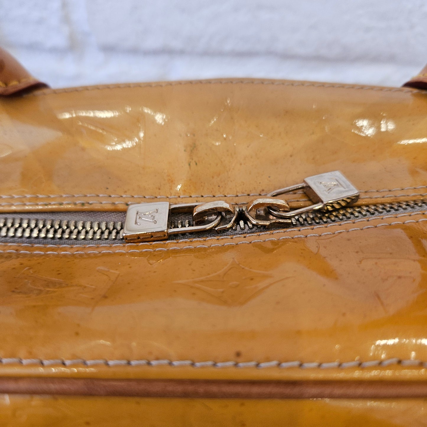 Louis Vuitton Tompkins Square (2002)