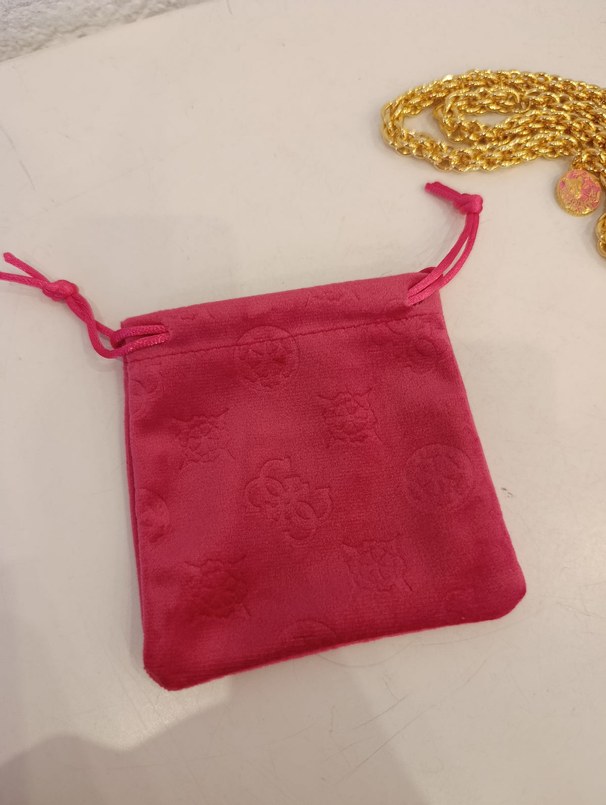 Collana Guess