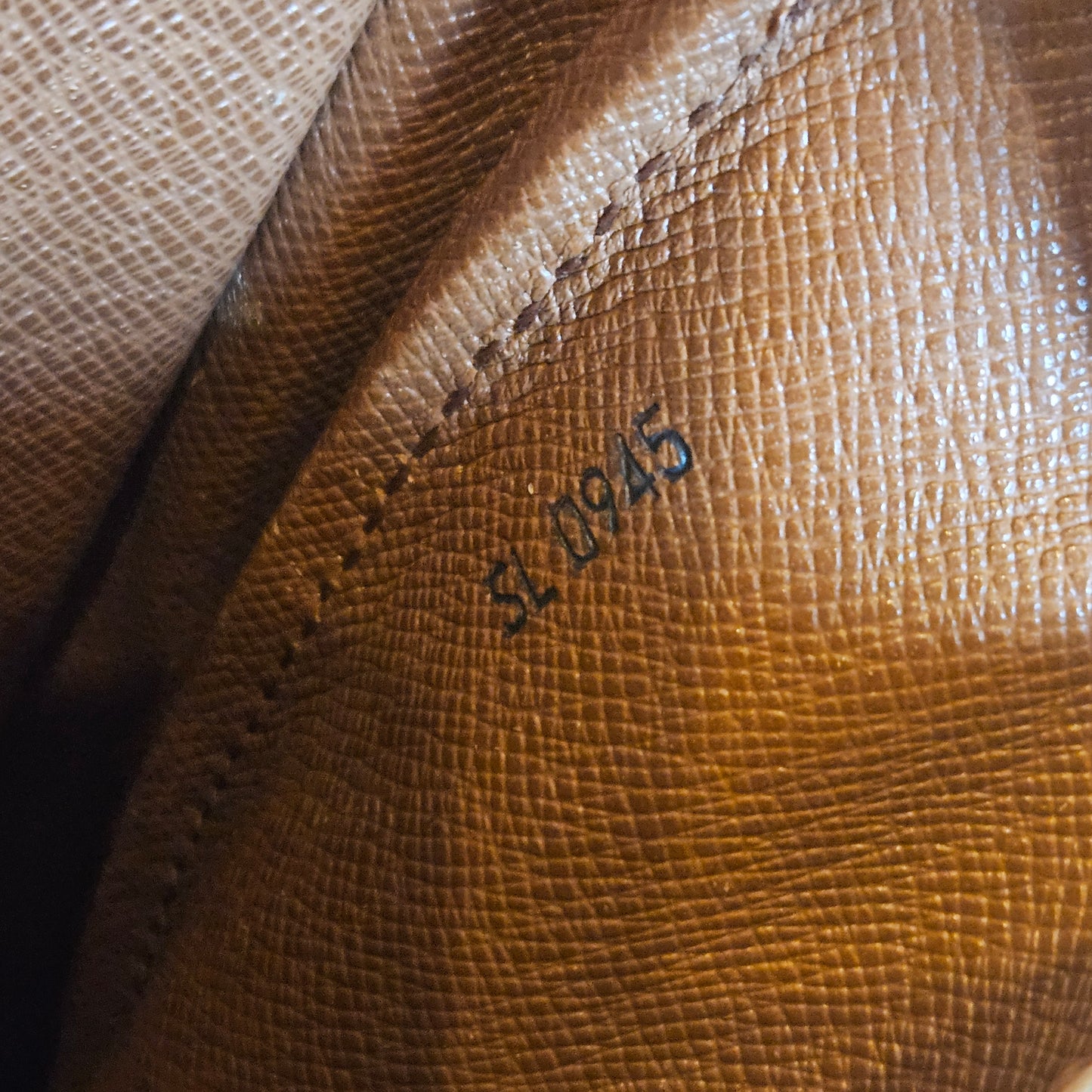 Cartouchière Louis Vuitton anno 1995