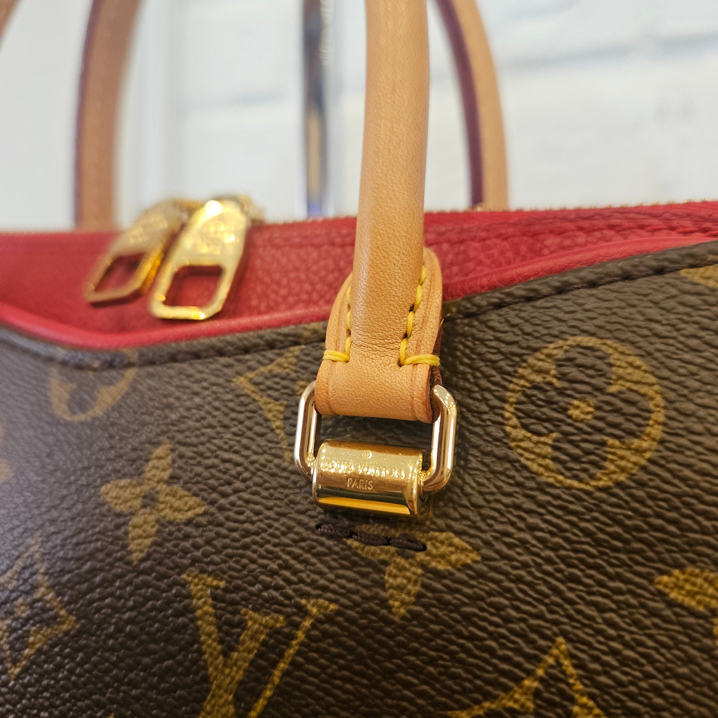Pallas Tote Louis Vuitton