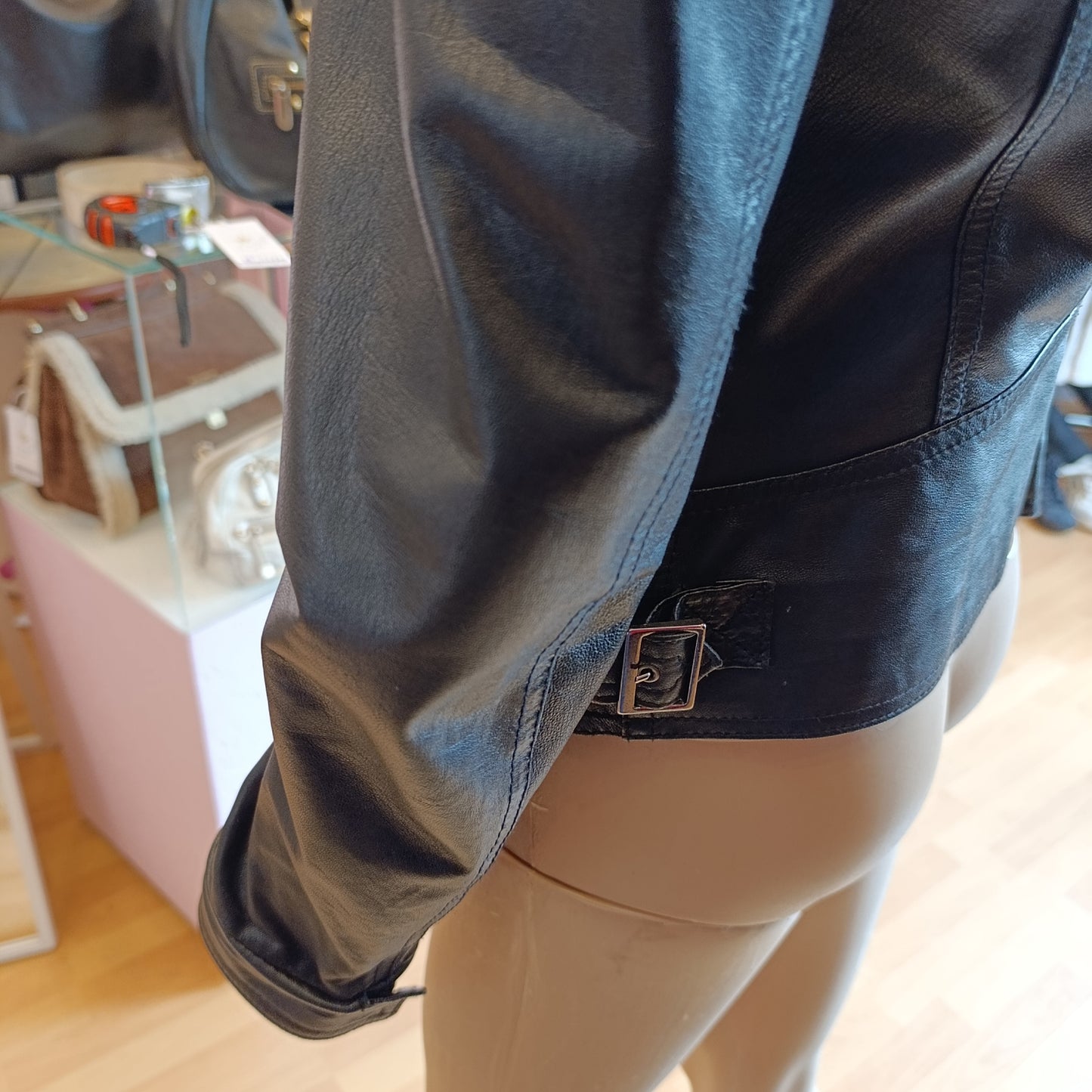Giacca in pelle Bayside tg 44 ristretta