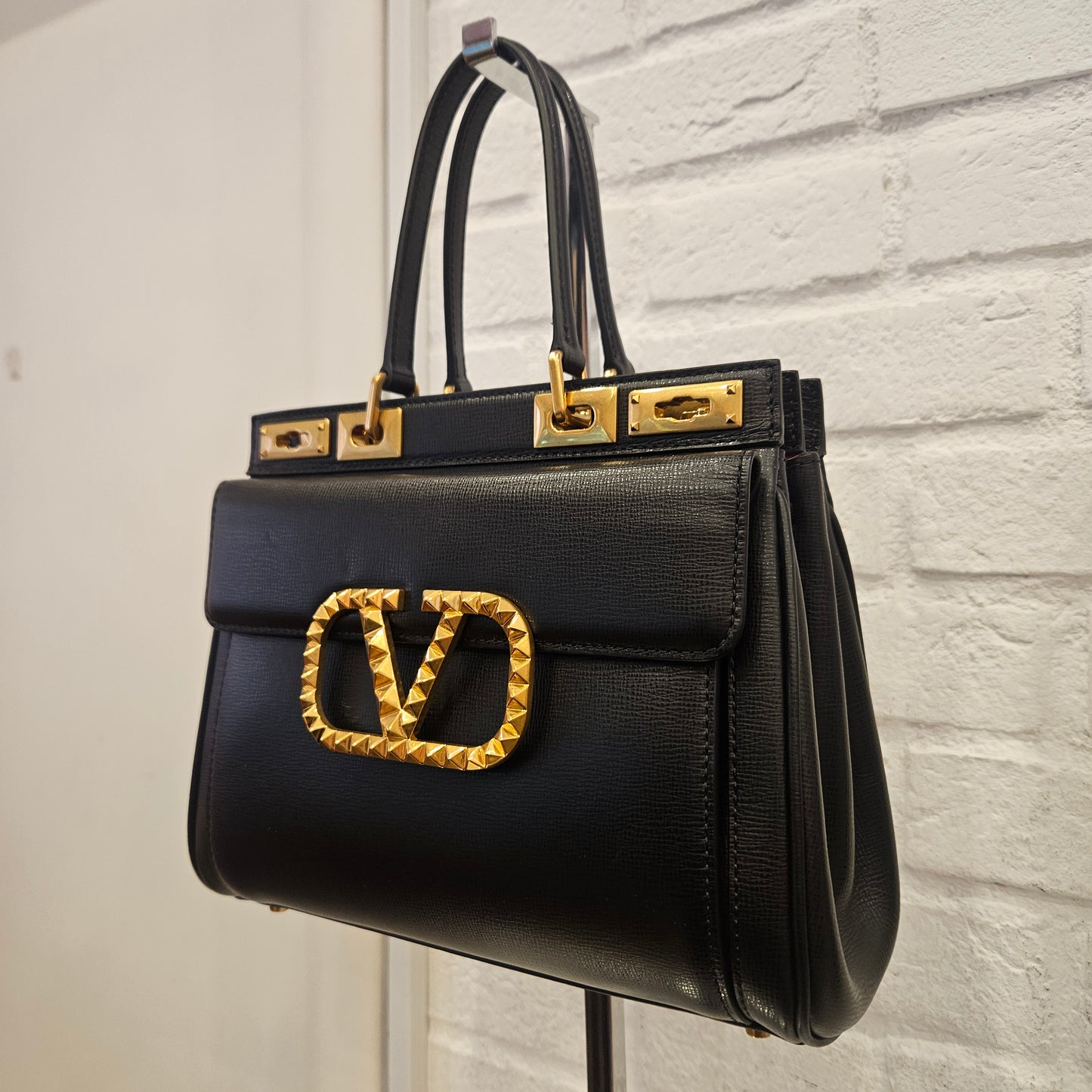 Valentino Alcove Rockstud