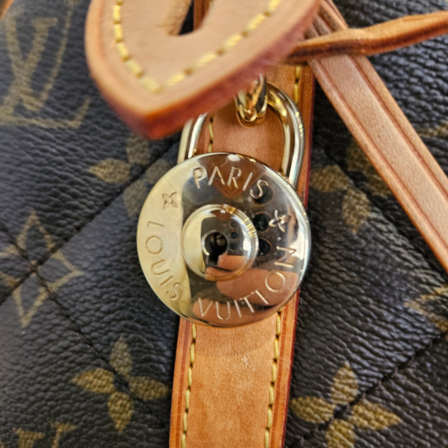 Louis Vuitton Etoile Bowling