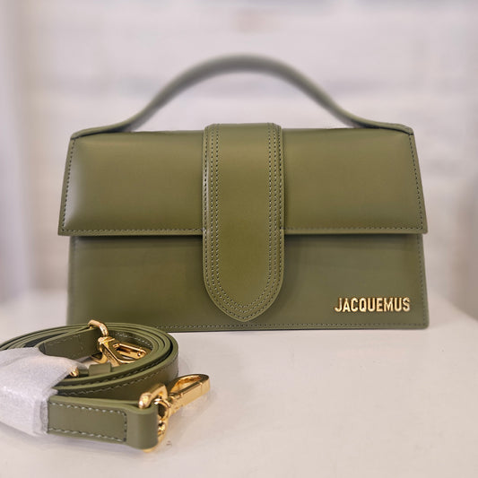 Jacquemus Le Bambino